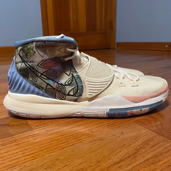 Size 18 - DS Nike Kyrie 6 Preheat Collection "Los Angeles " (CN9839-101) - Picture 3 of 12